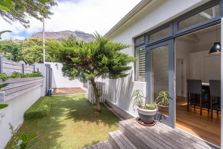 To Let 2 Bedroom Property for Rent in University Estate Western Cape